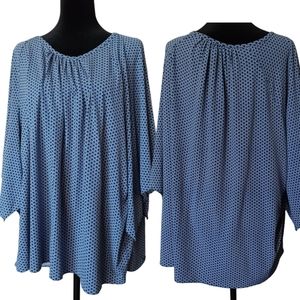 2X Ladies Blue and White Pattern Bell Sleeve STRETCHY Business Casual Shirt